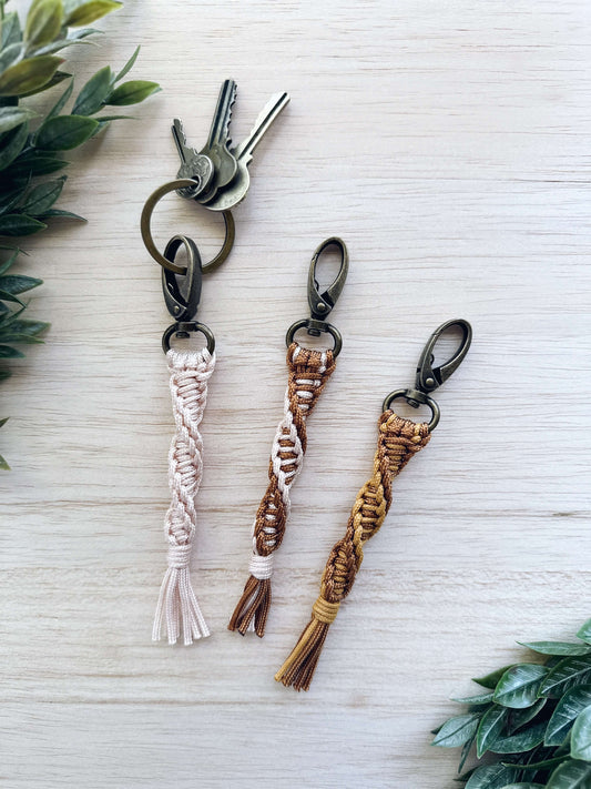 Paracord Macrame Keychain Pattern | Beginner | Knox