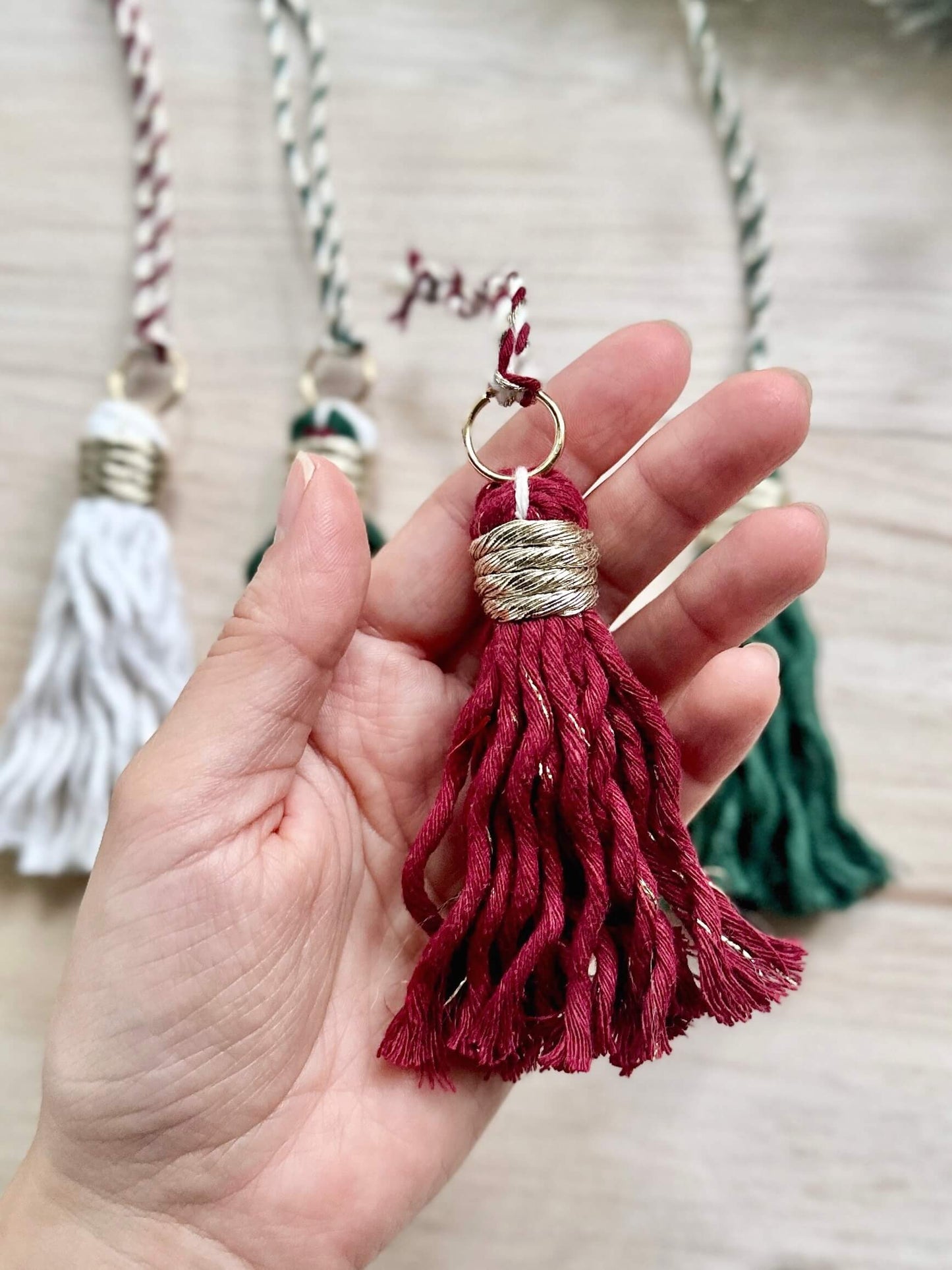Macrame Christmas Ornament | Wavy Tassel