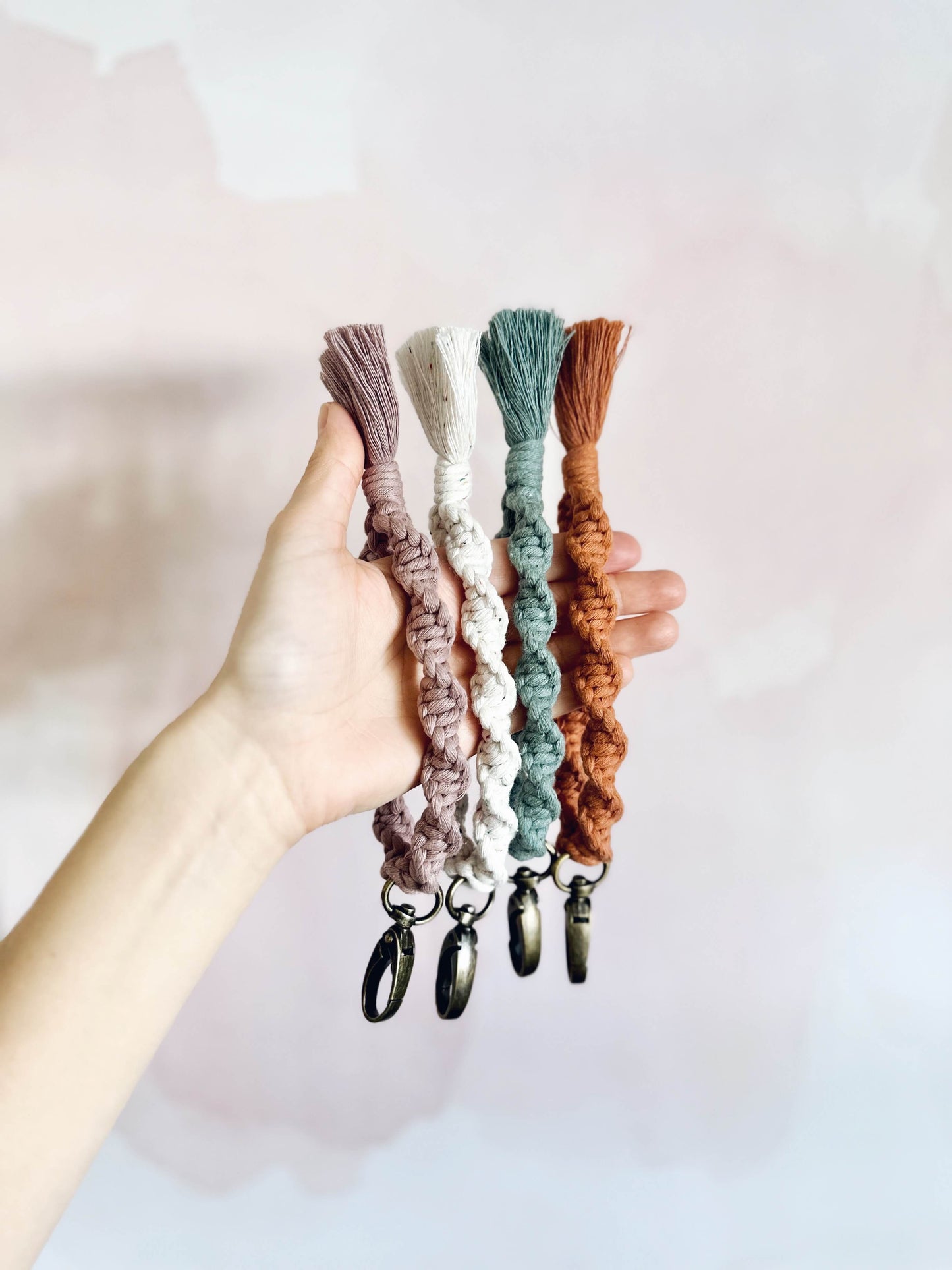 DIY Macrame Kit | Wristlet Keychain | Helix