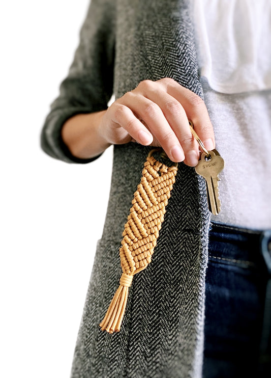 Quinn Paracord Macrame Keychain | Petite or Large