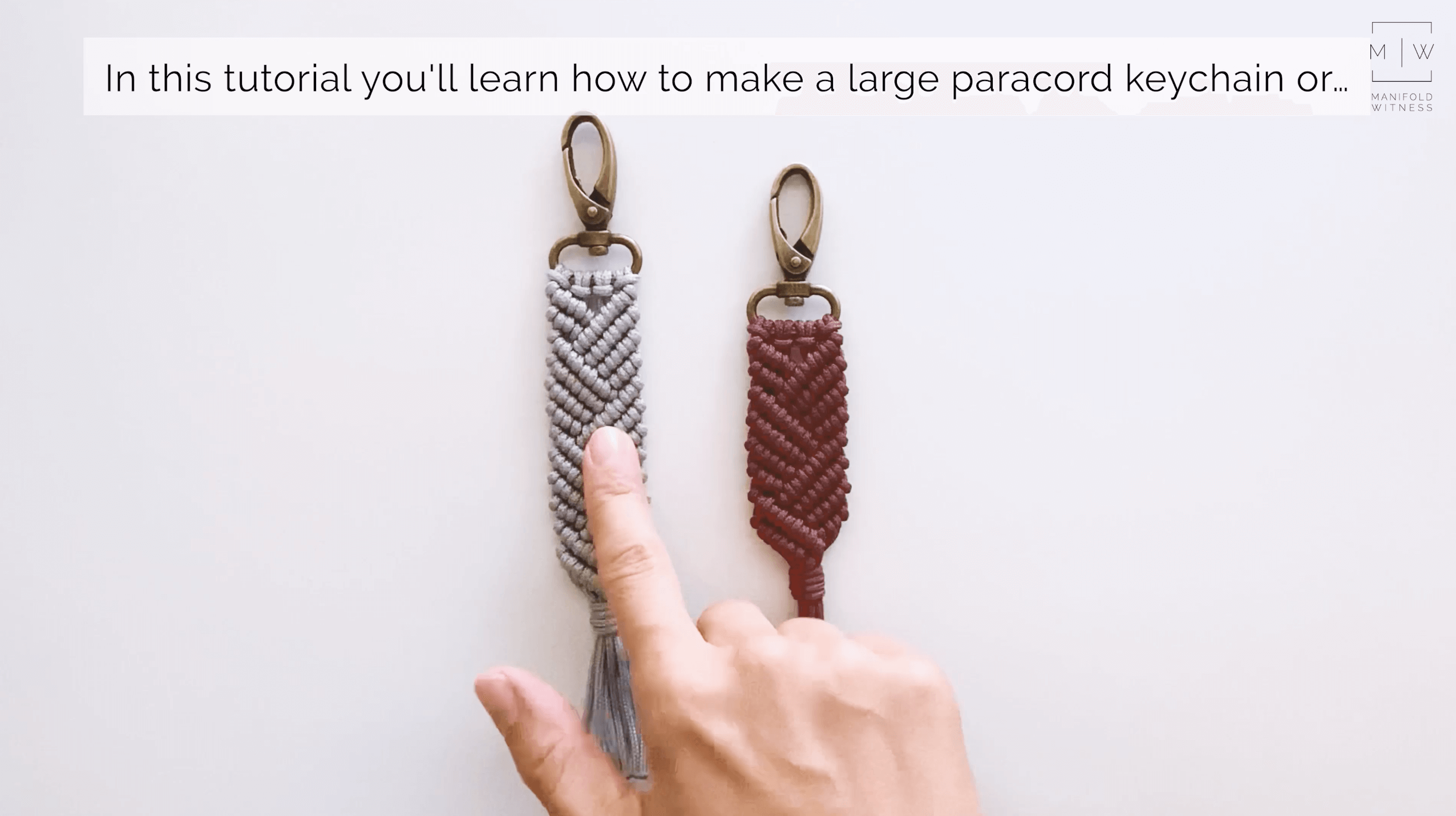 Load video: Step-by-step tutorial for making a paracord macrame keychain