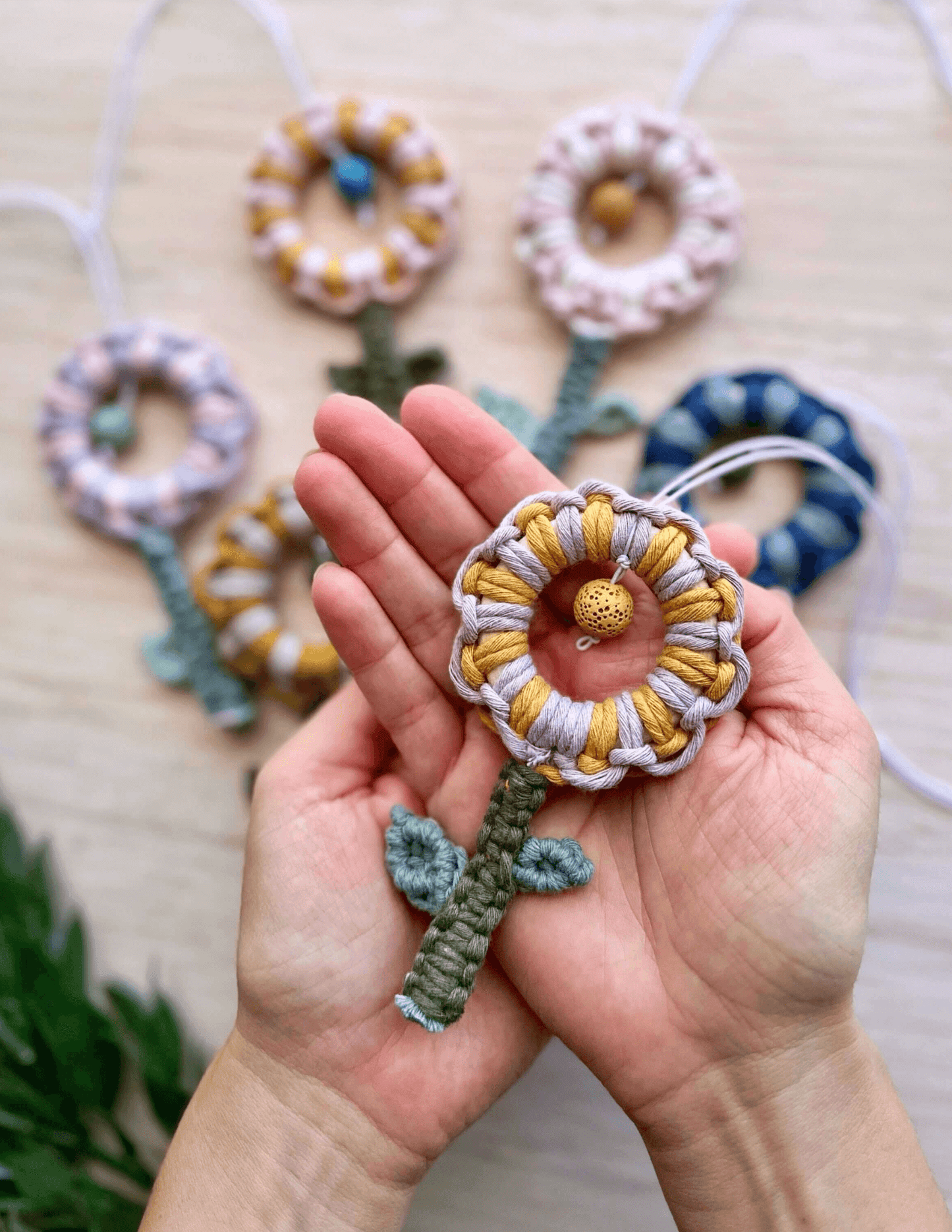 Rearview Mirror Charm Pattern | Beginner to Intermediate | Delia
