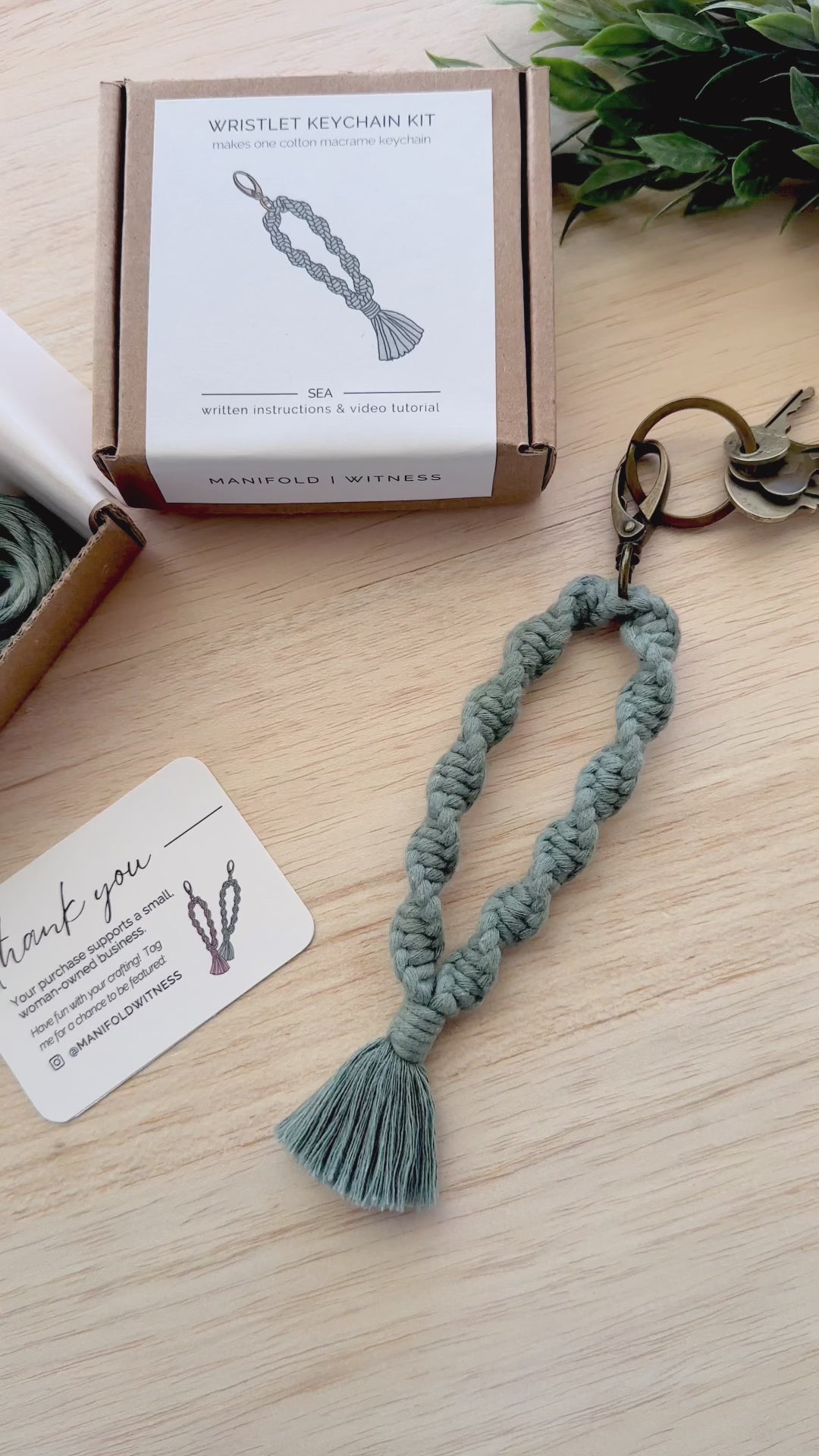 DIY Macrame Kit | Wristlet Keychain | Helix – Manifold Witness